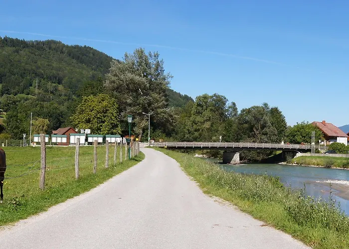 Appartementhaus Eberlhof Apartamento Pruggern